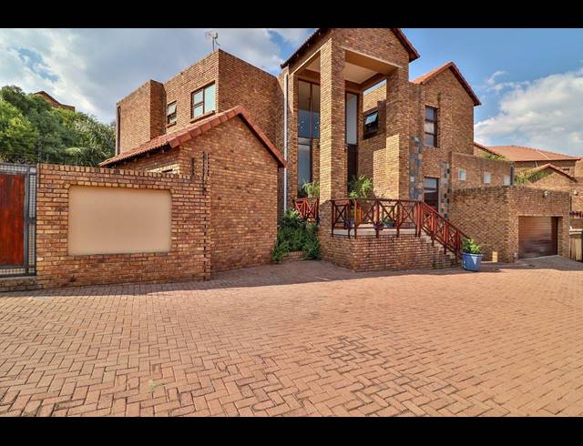 4 BEDROOM HOUSE SOLD IN MEYERSDAL